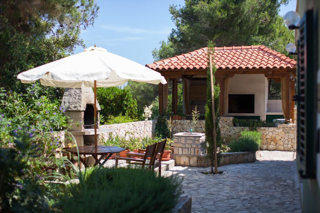 Apartments Perla Rukavac (Vis) Exterior foto