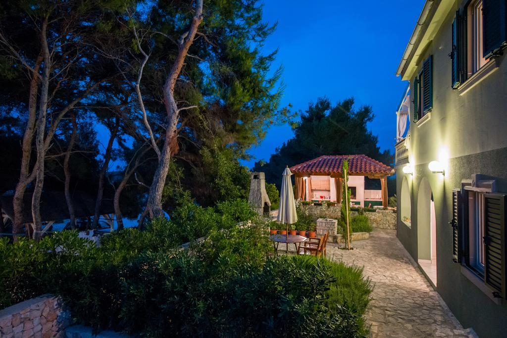 Apartments Perla Rukavac (Vis) Exterior foto
